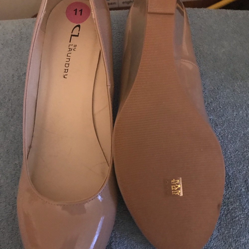 Wedge shoes